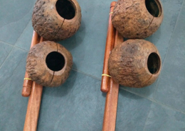 Agogô de castanha, Brasil