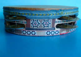 Pandeiro árabe, com soalhas