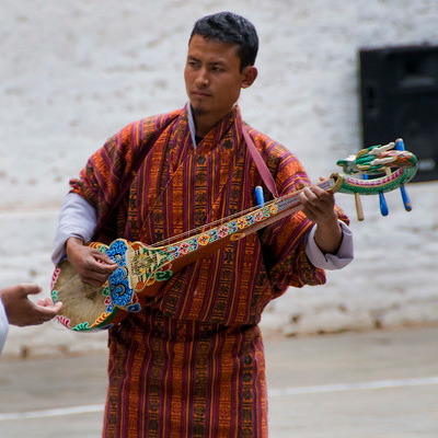 Dramyen, alaúde tibetano