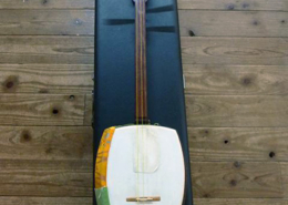 Heikeshamisen, Japão