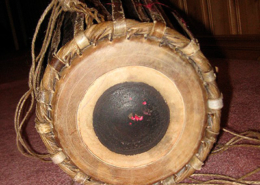 Maddale, bimembranofone, Índia