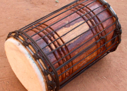Sangban, bimembranofone cilíndrico, Mali