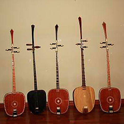 Chapey dong veng, alaúde, Cambodja