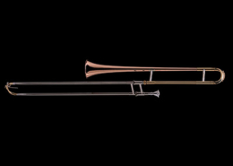 Tenor sackbut, sacabuxa tenor, aerofone de metal da Renascença