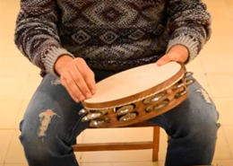 Panderoa, ou pandereta, Espanha